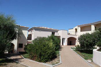 Orovacanze Alba Di Luna Santa Teresa Gallura Exterior photo